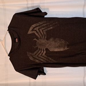Mens gray small spiderman venom symbiote tshirt good condition